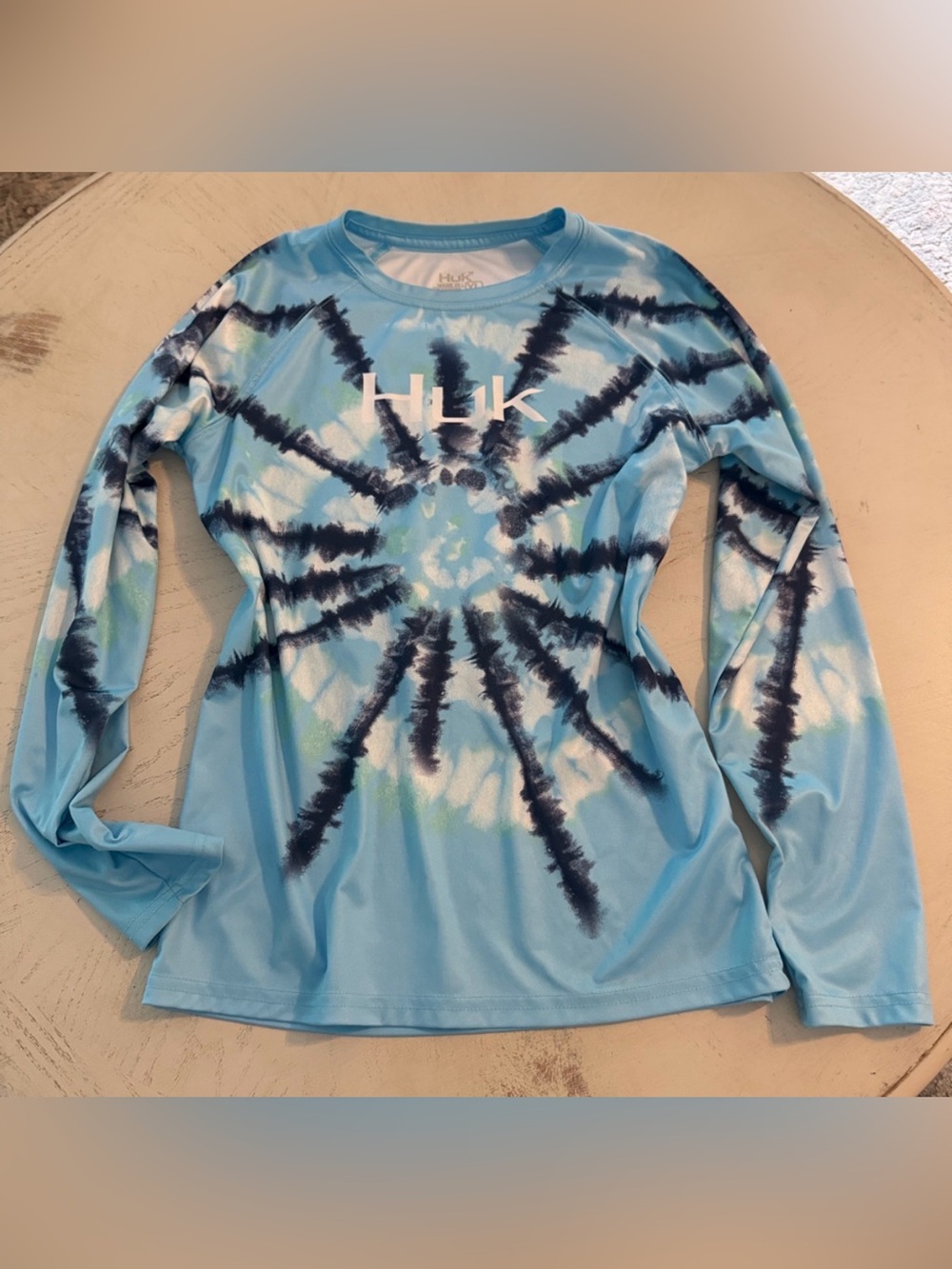 HUK performance blue tie-dye spiral fishing boating long sleeved tshirt Youth L